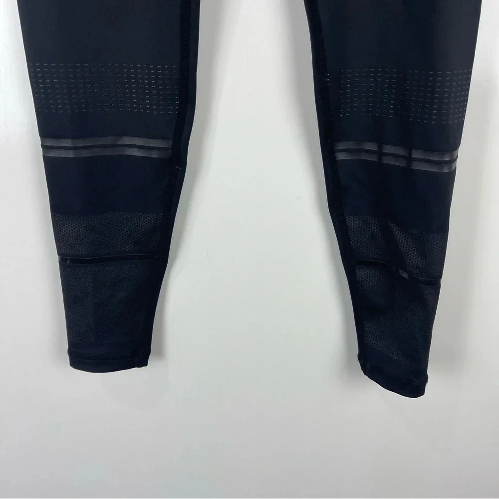 Lilybod Zahlee Running Leggings Black 3/4 Length Women's Size XS Gym Work Out - Picture 4 of 9